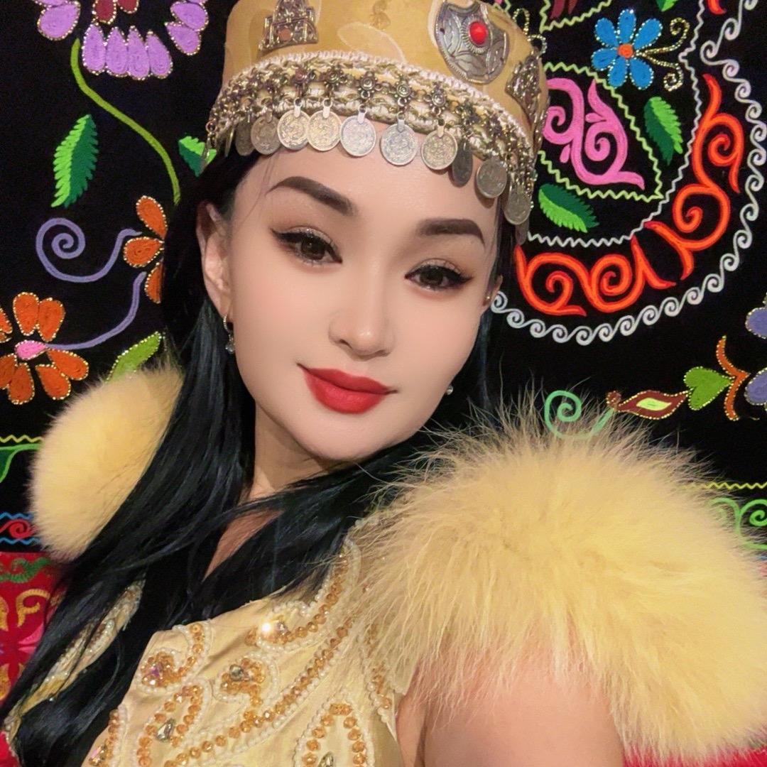 娜娜服装🧿