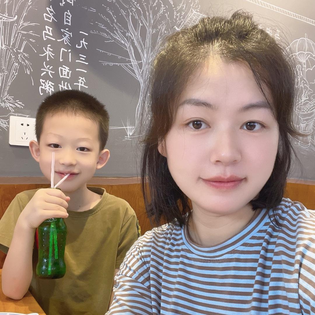卤鸭吖熟食铺-毛毛