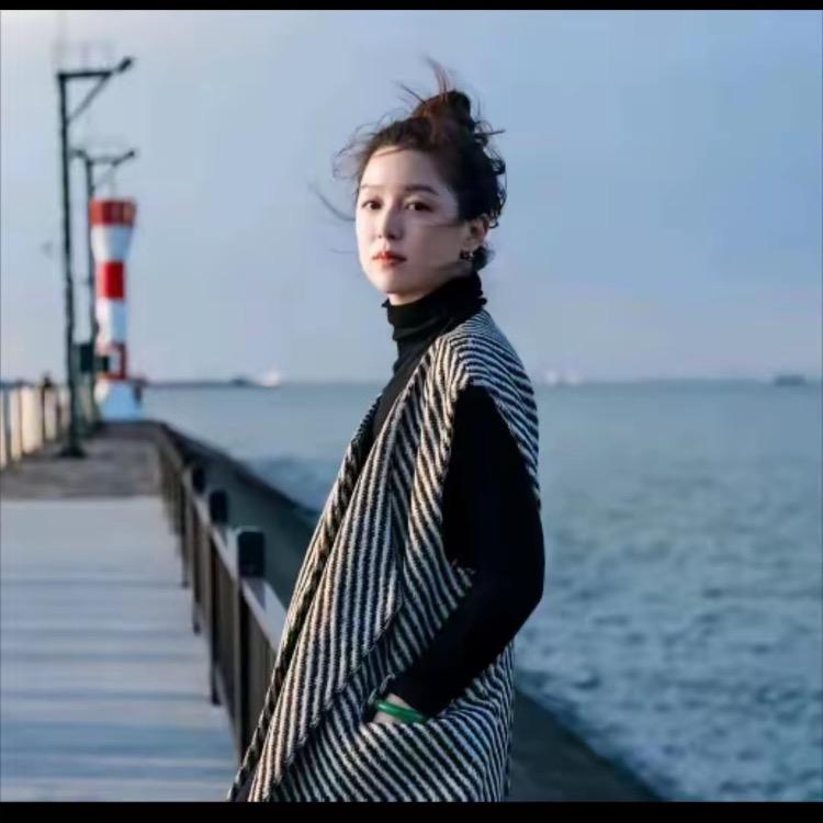 尤加莉精选服饰
