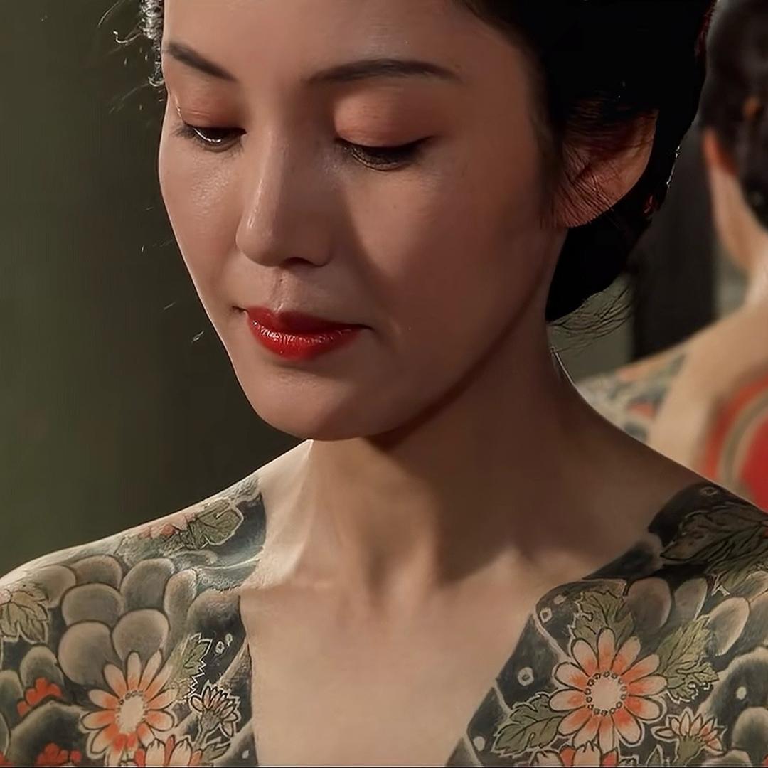 嫒9