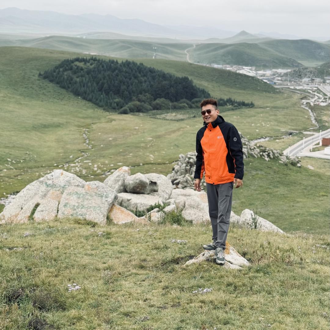 拉萨亿机堂精品店