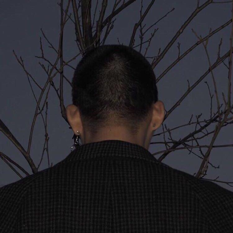 谢文东