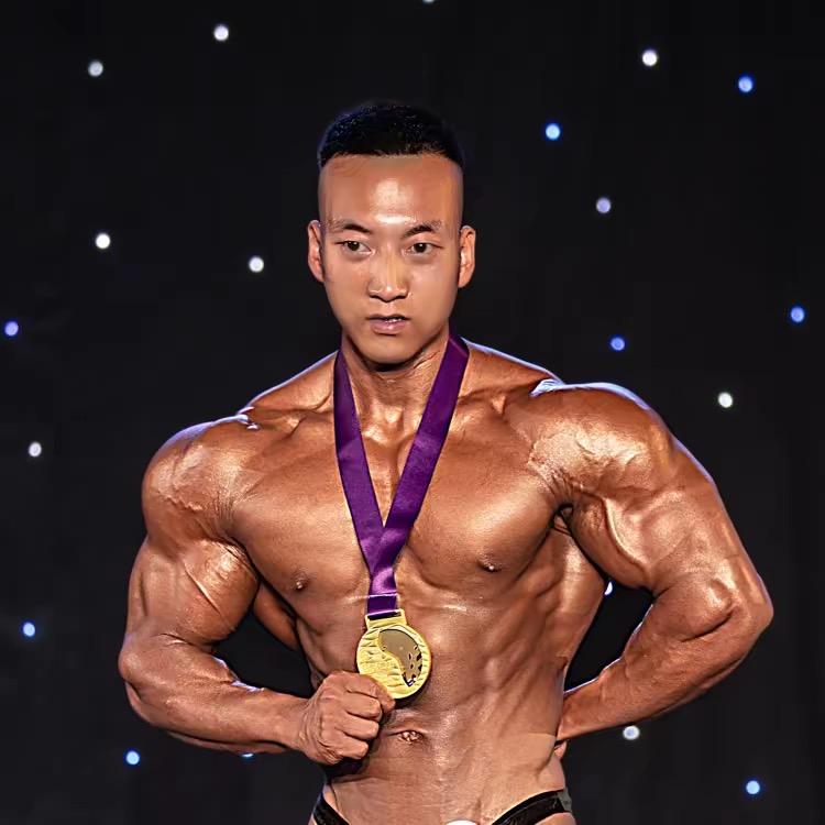 阿乐先生（健身李超）