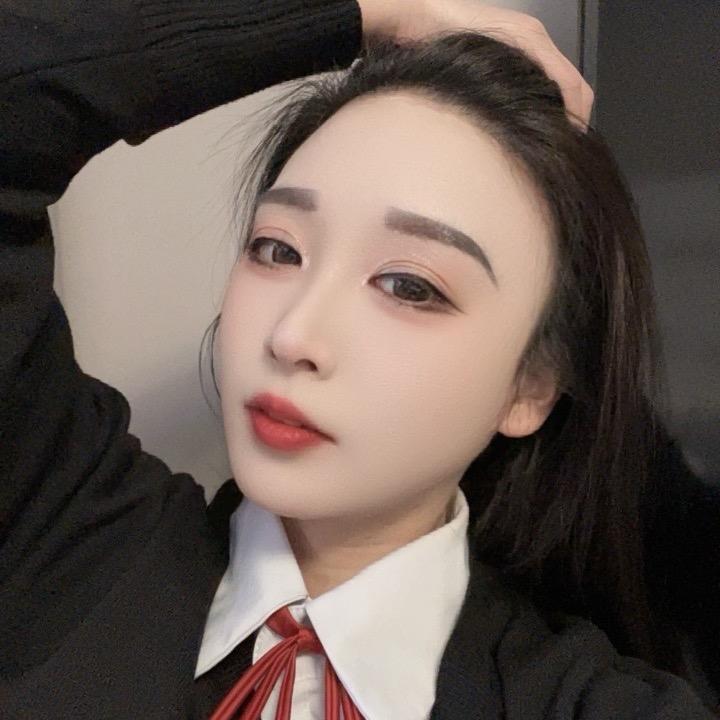 贾莹羽