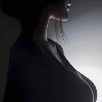 陈不怡