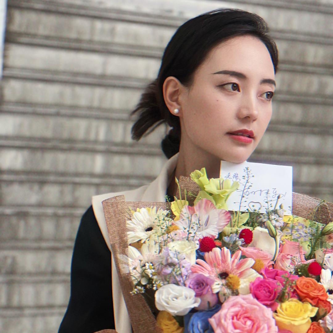 做卤味的羌族姑娘