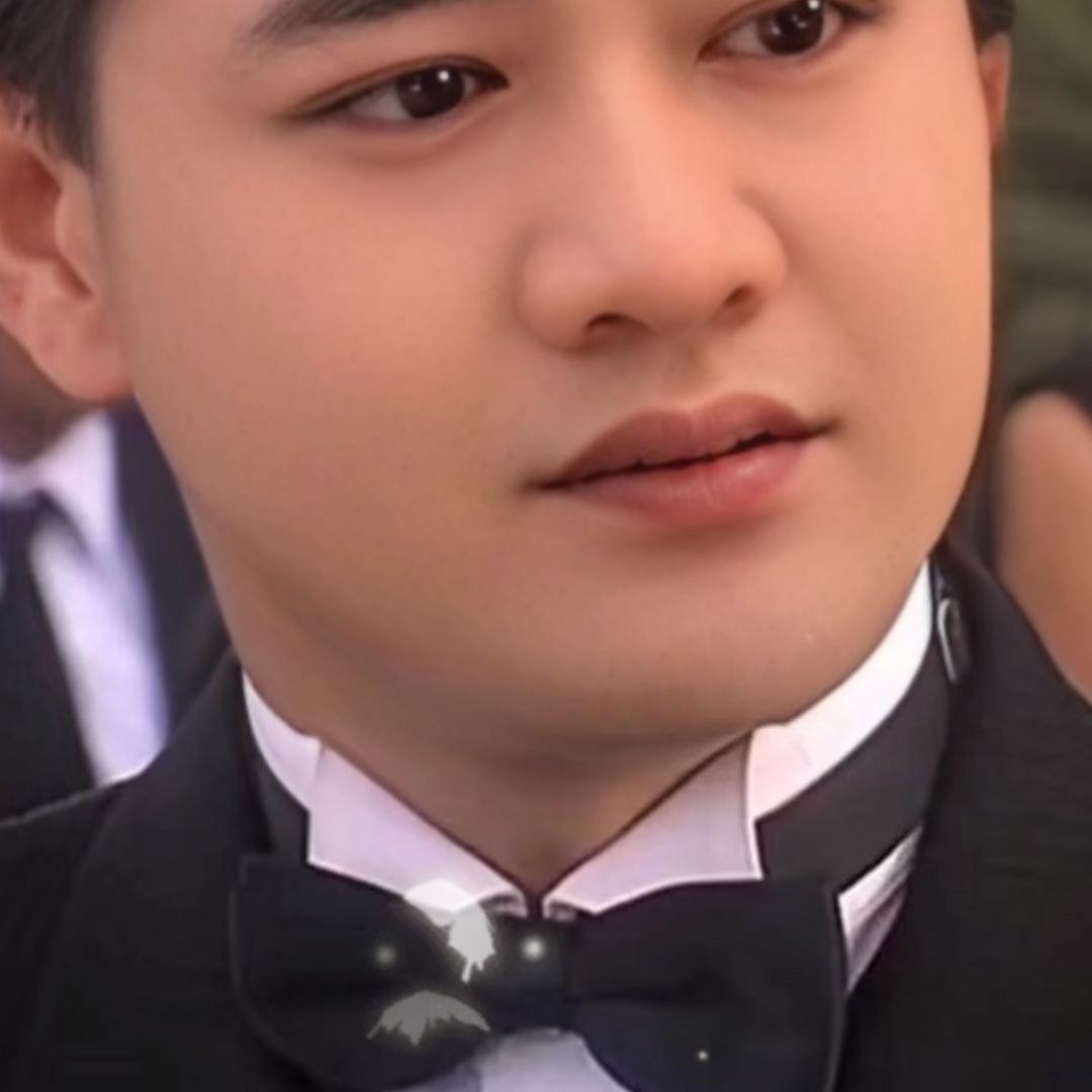 四殿下⚡️⚡️