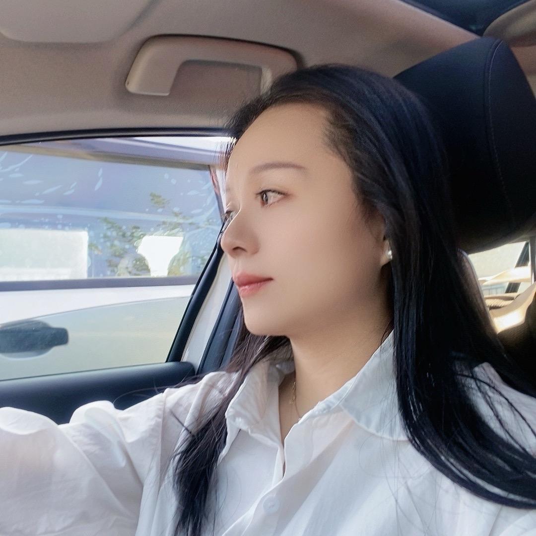 衣珊. 👚 女装实体店