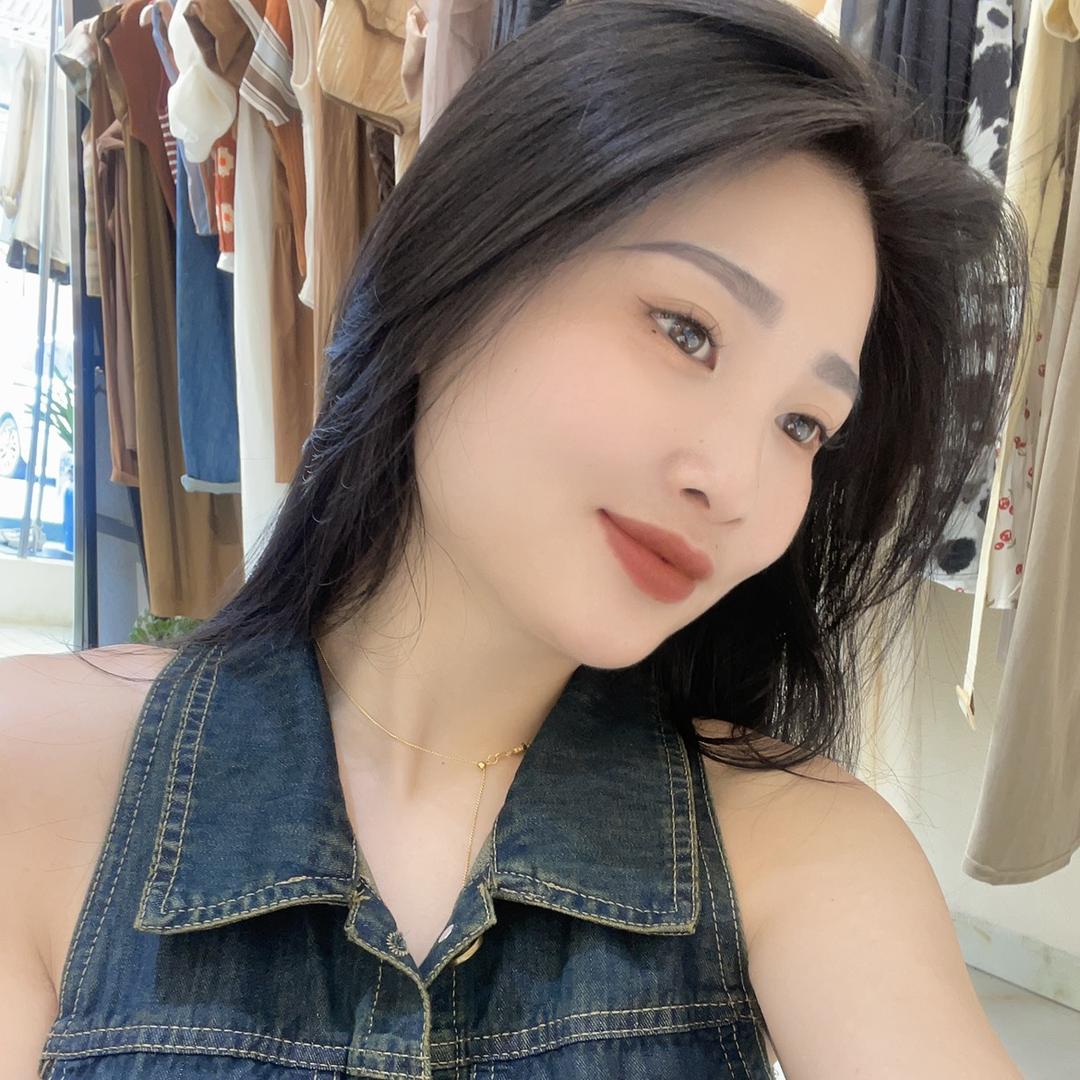 💋杜家二小姐  衣家庭女装馆