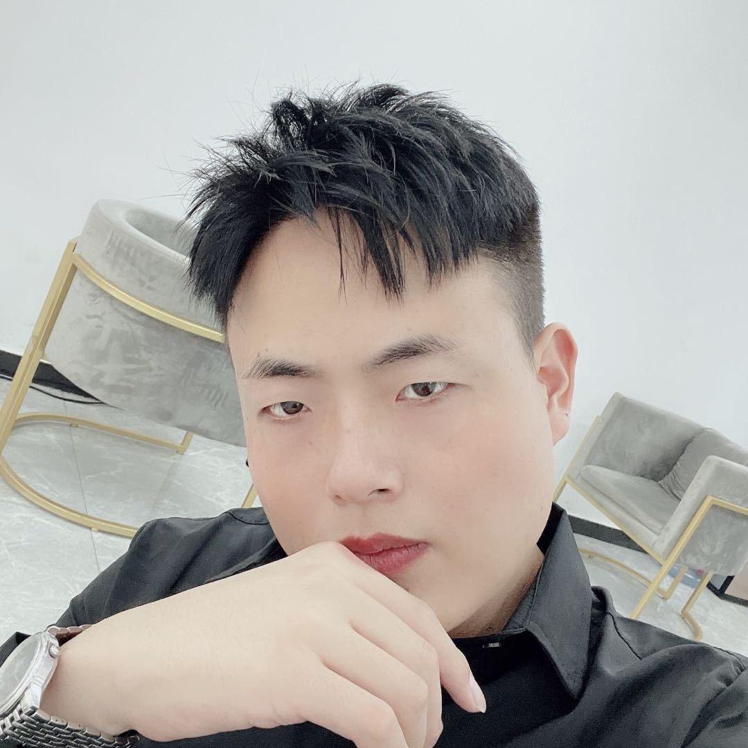 阿伟收长头发官方号