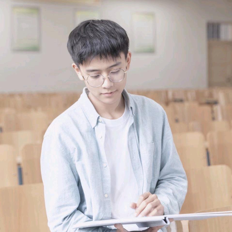 王霁航