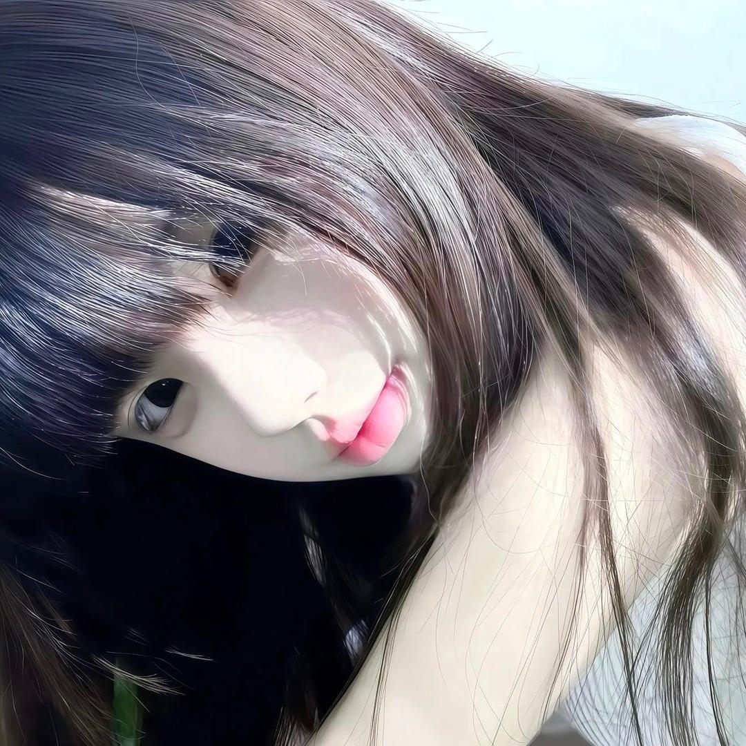 刃毓.