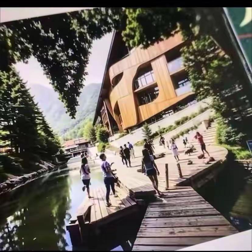 用户6929428745692