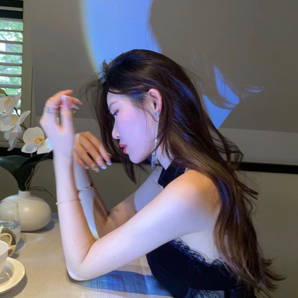 Aurora’s爱生活