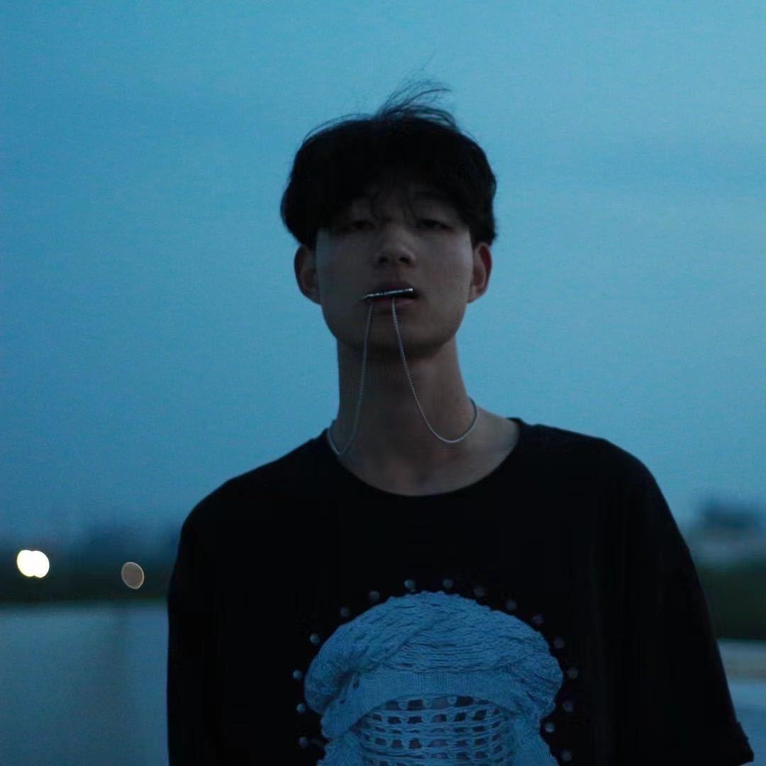 陌卿茗