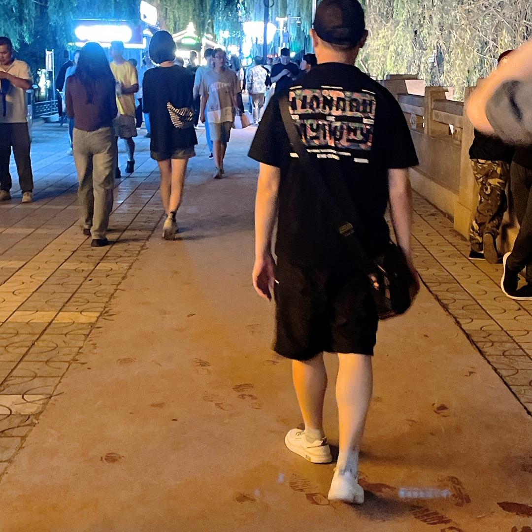 只为你转身