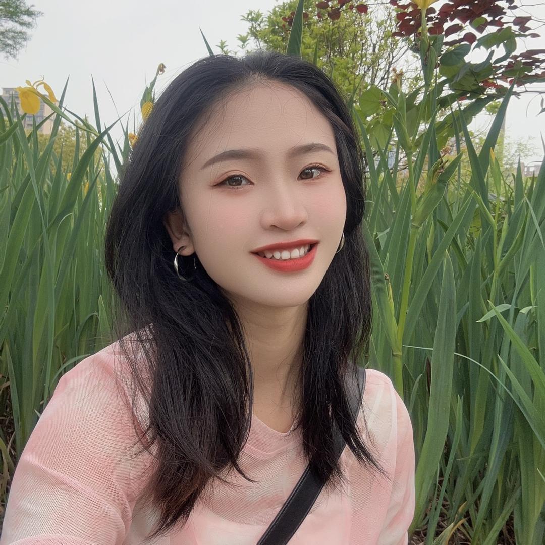 铜仁微胖女孩云里
