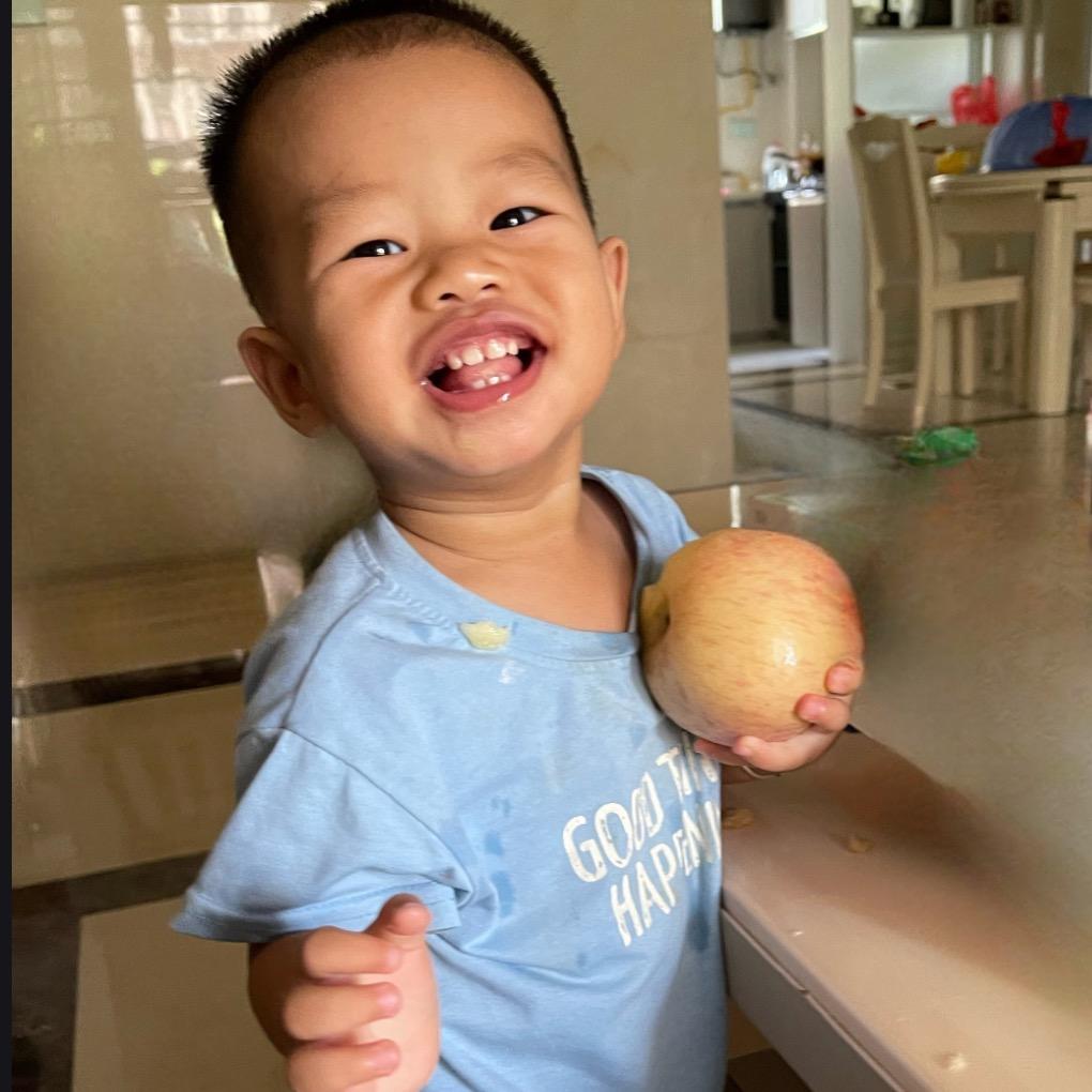 小老六（富富）