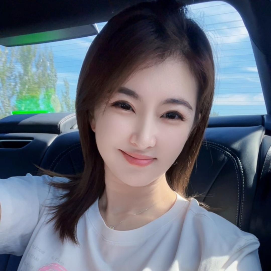 小月吖🍀@抖音