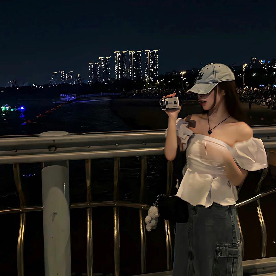 茜茜