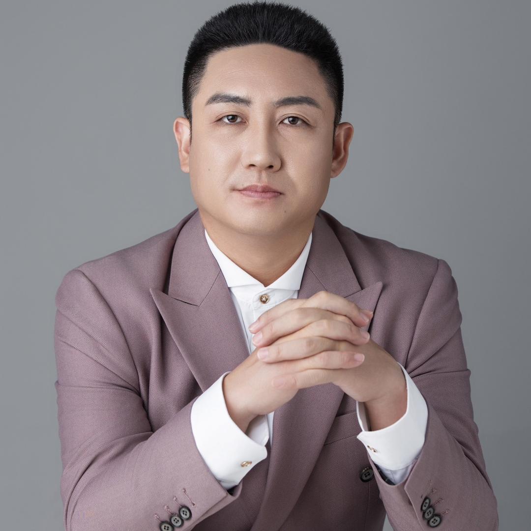杨扬侃车