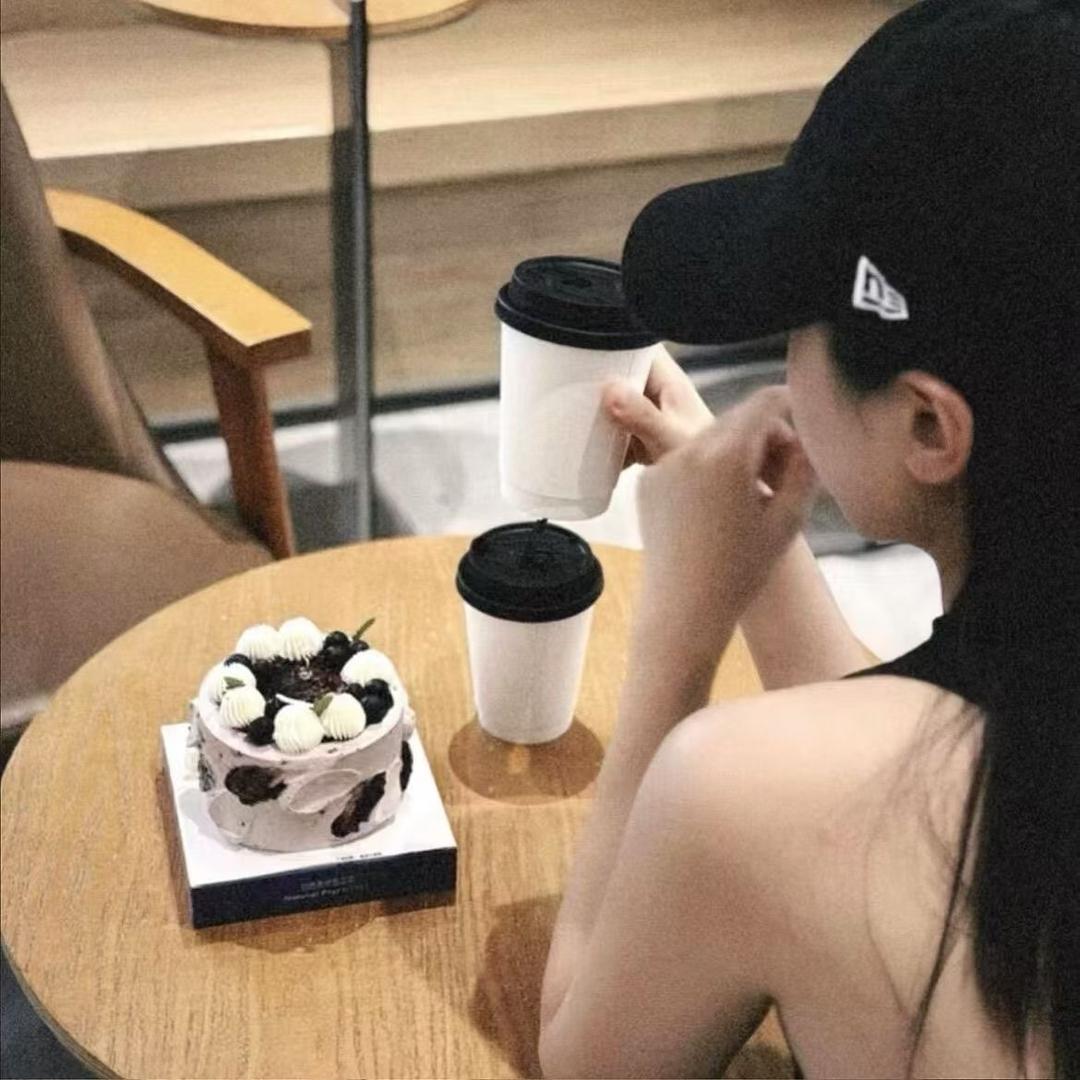 好困.