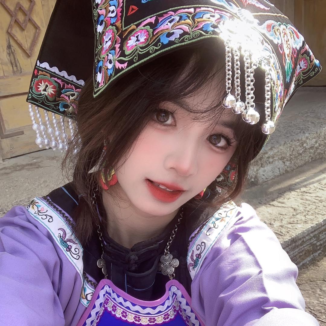 小菊在这里