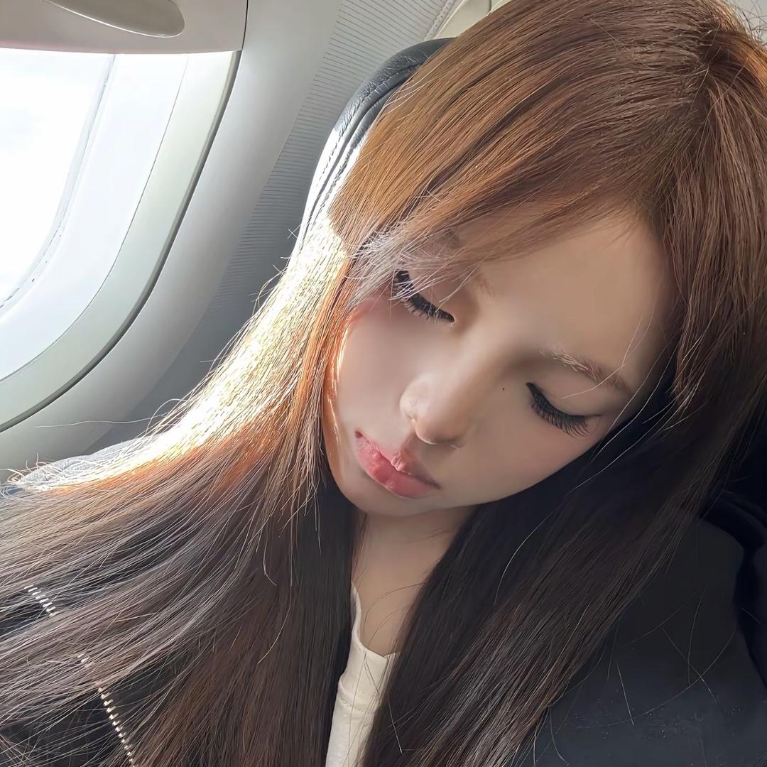 Zzz^7
