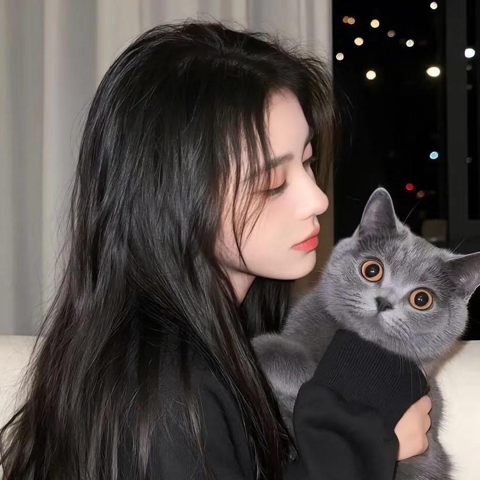 君奇—爱生活的小月亮