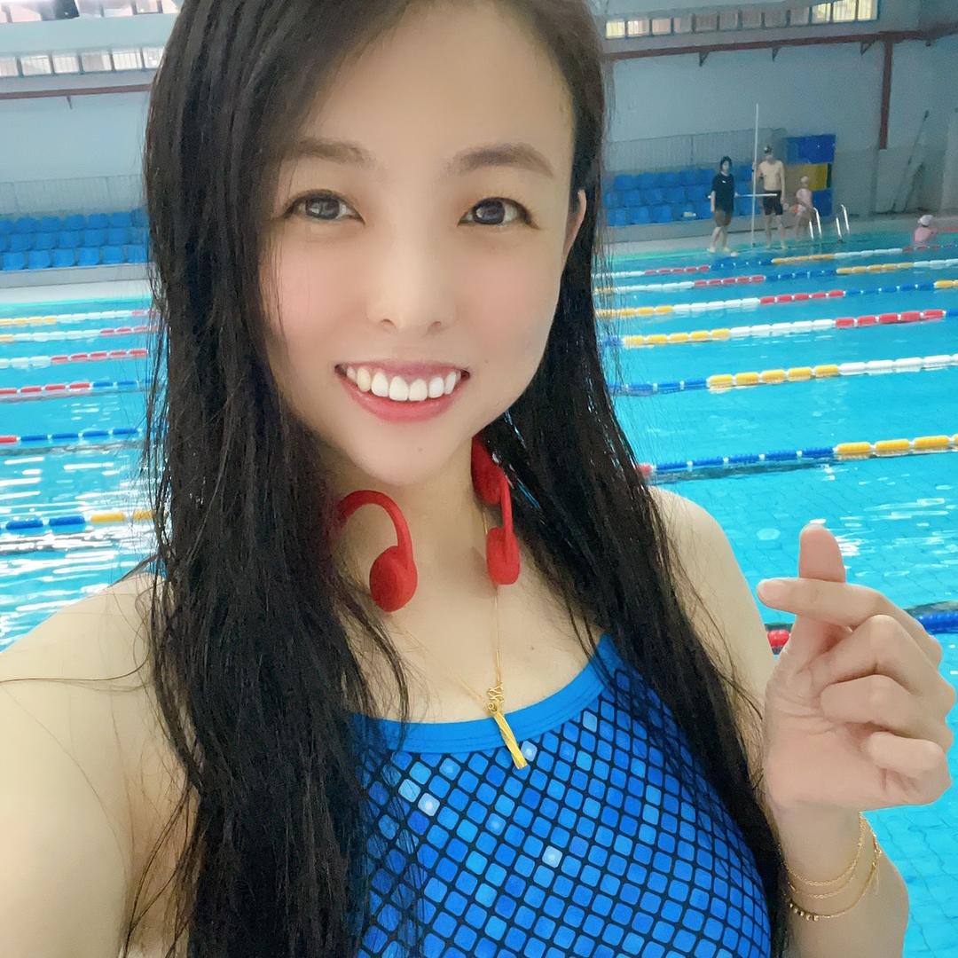 游泳教练李晓稳🔥每天中午12点直播