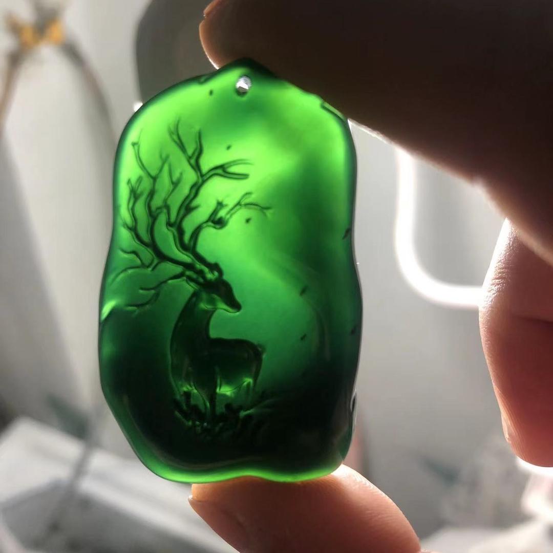 小董岫岩玉