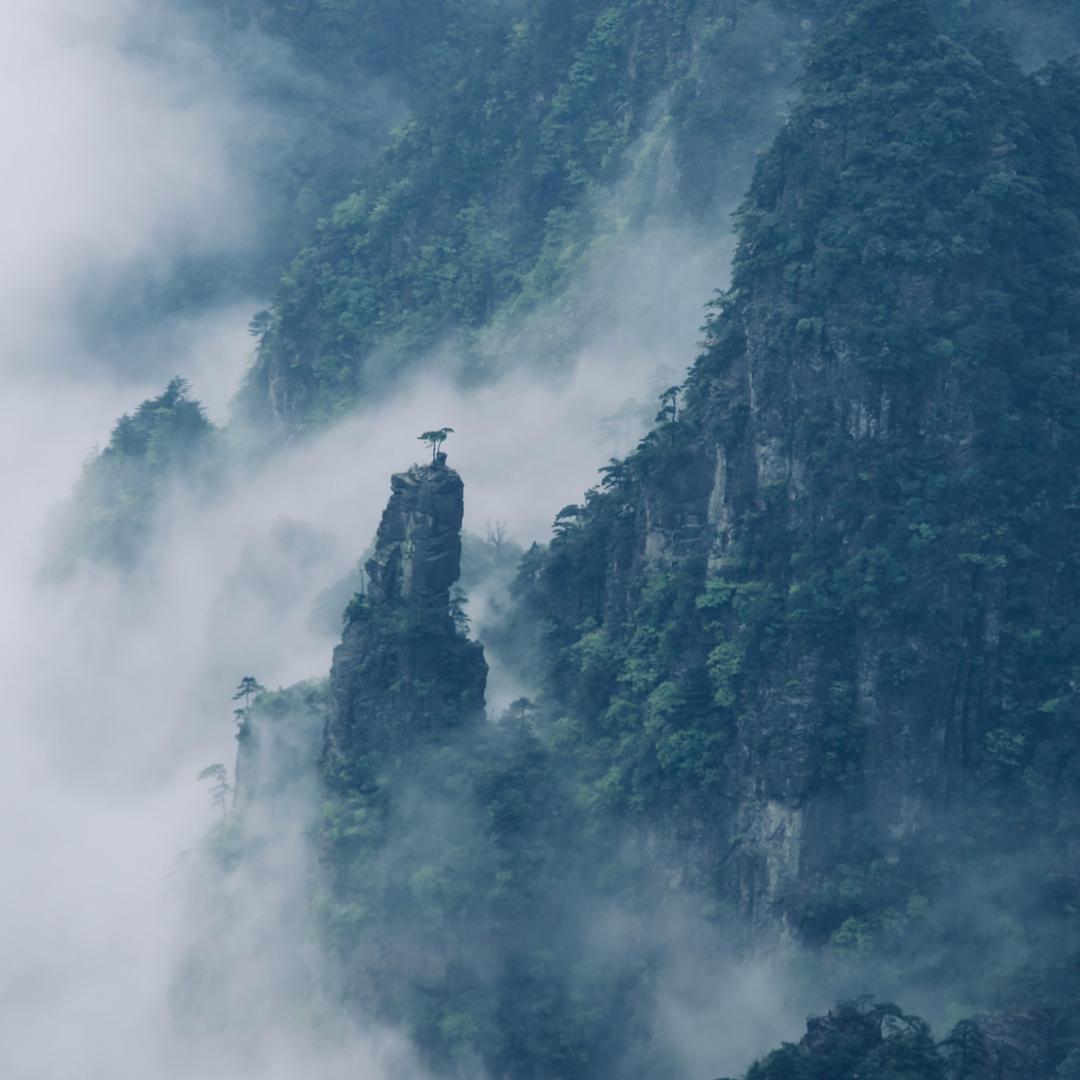 歸雲