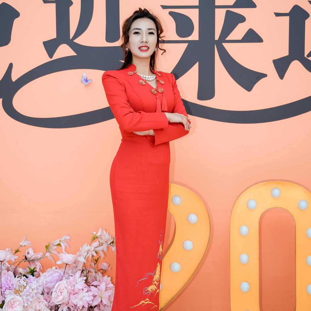 婷曼逸塑身内衣金载问题性肌肤管理中心