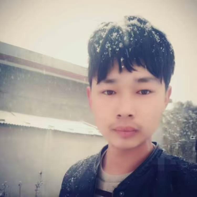 许我三千笔墨画你绝世倾城