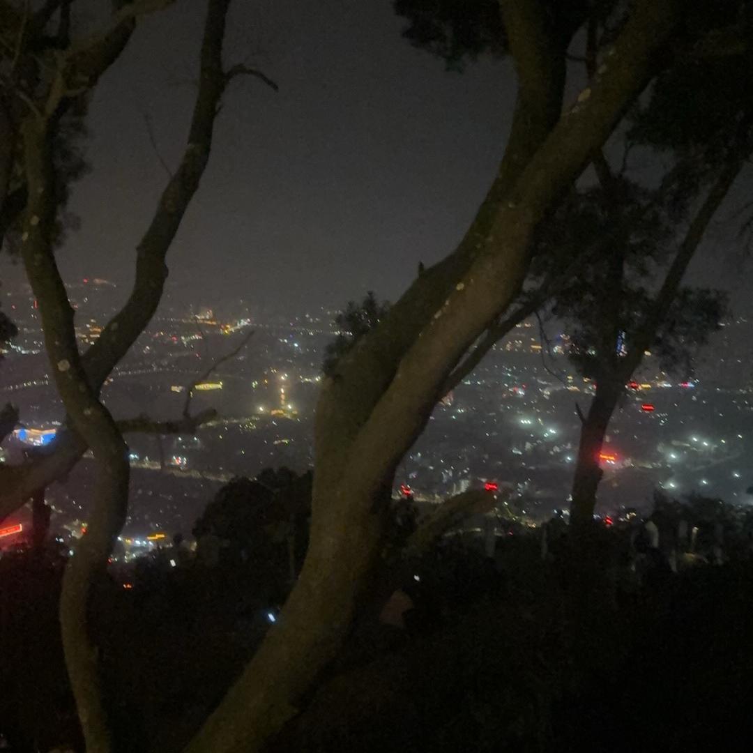 轻奢潮鞋时尚馆