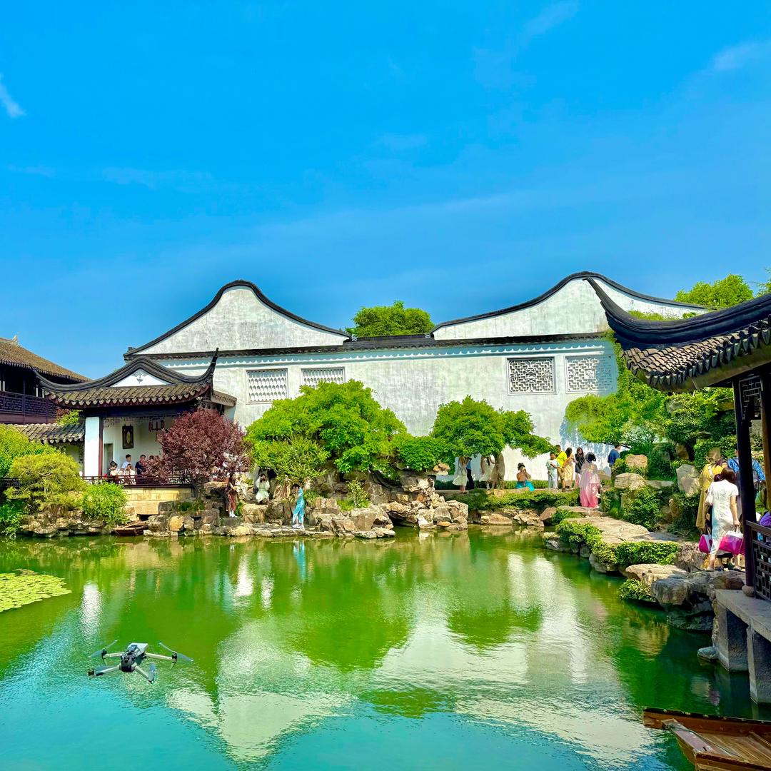 嘴巴闭到不要闹