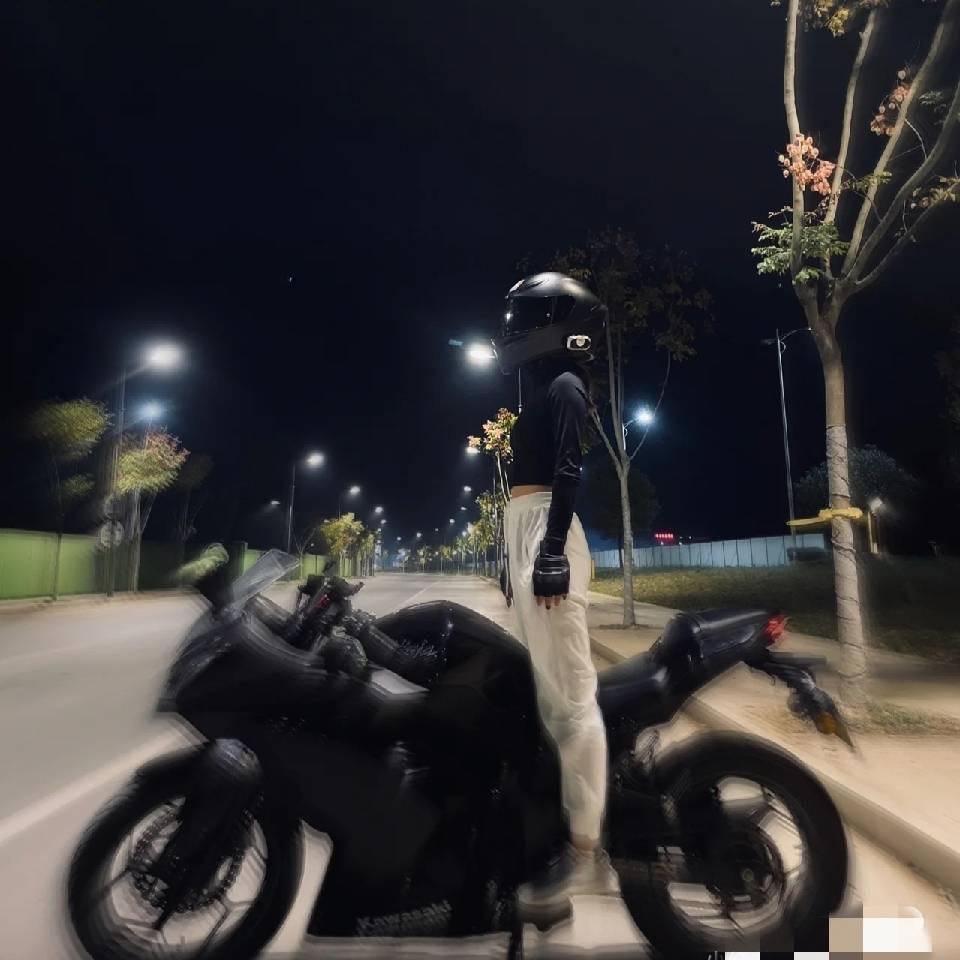 奔跑的朱小猪