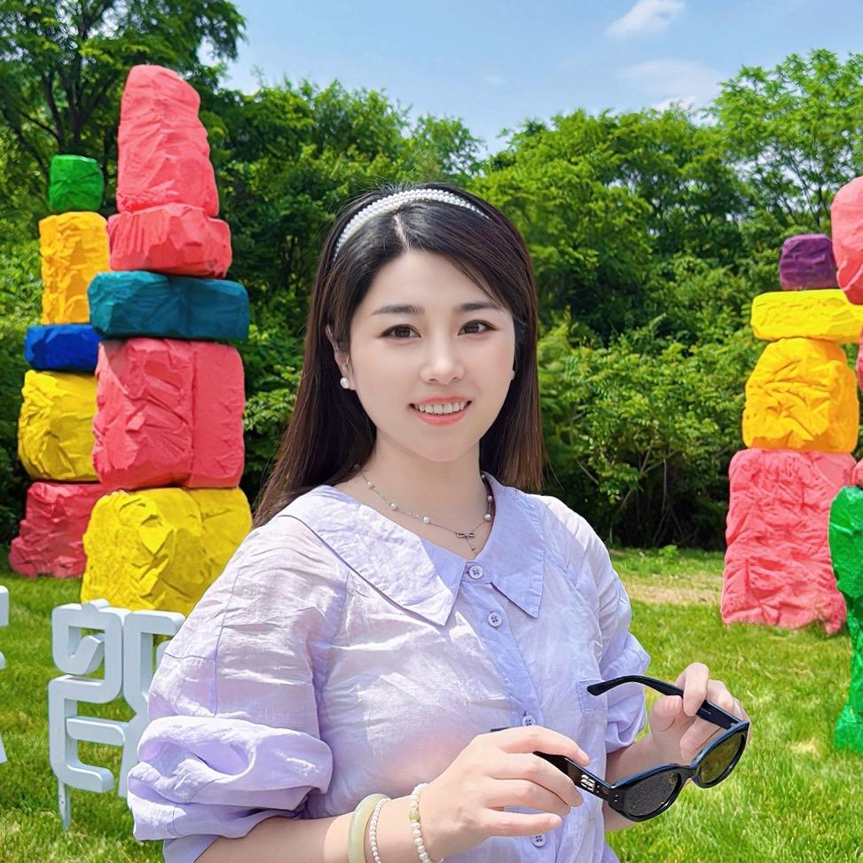 遇见芳姐姐（拍摄运营）