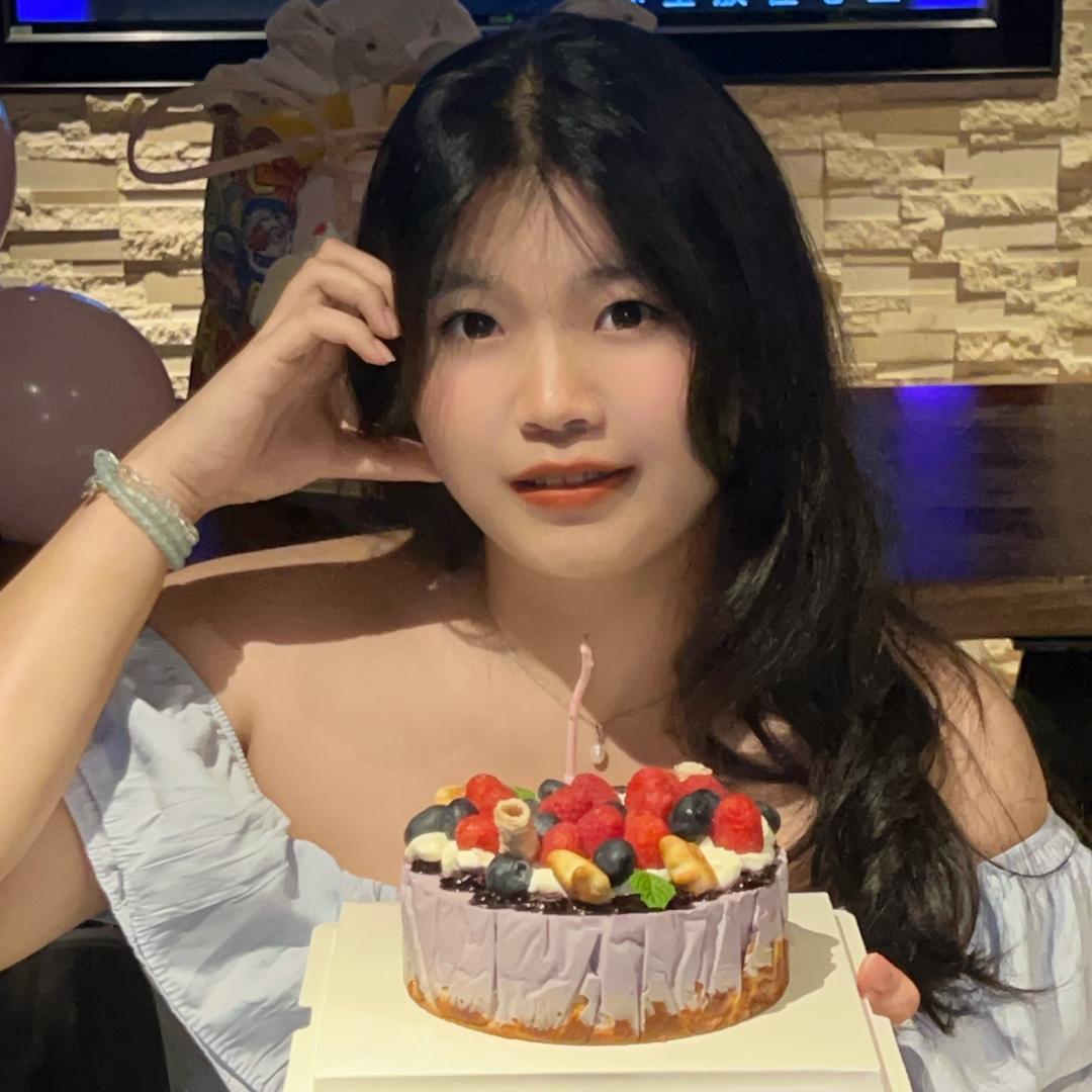 芸叒叒又曉张头像
