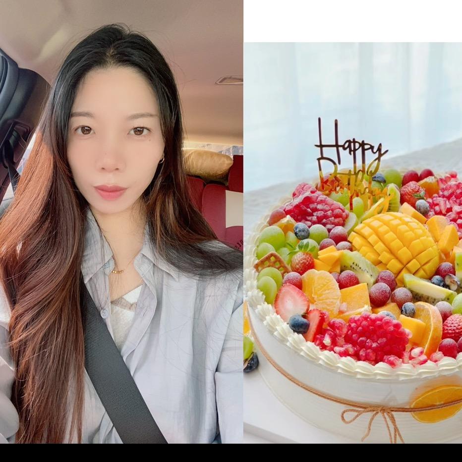 小燕摆摊姐