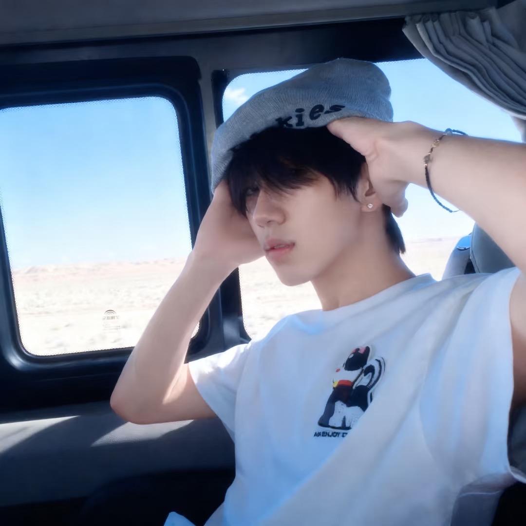 伽斯特游泳私教-佟教练