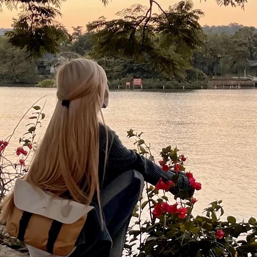 十里春🍂