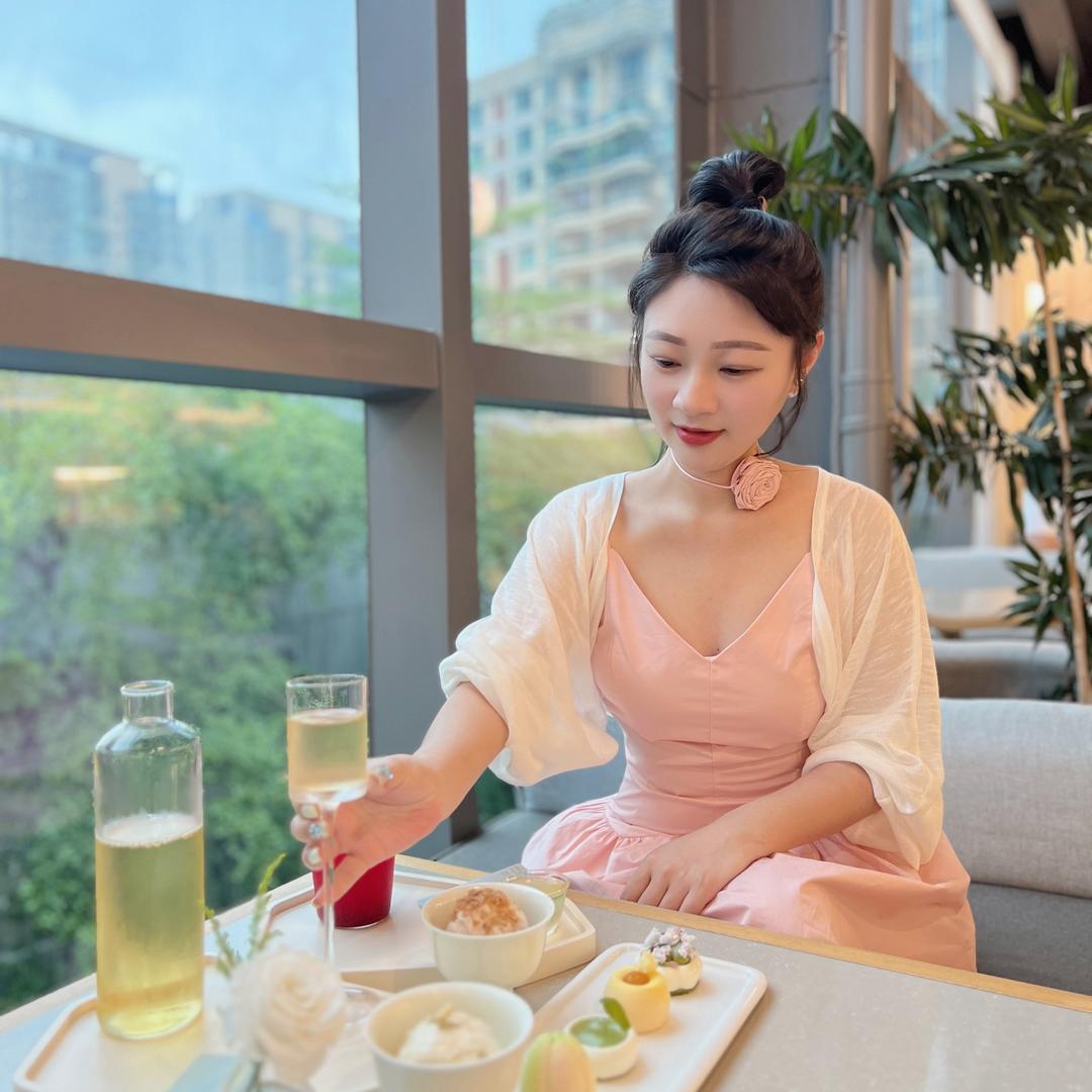 微儿