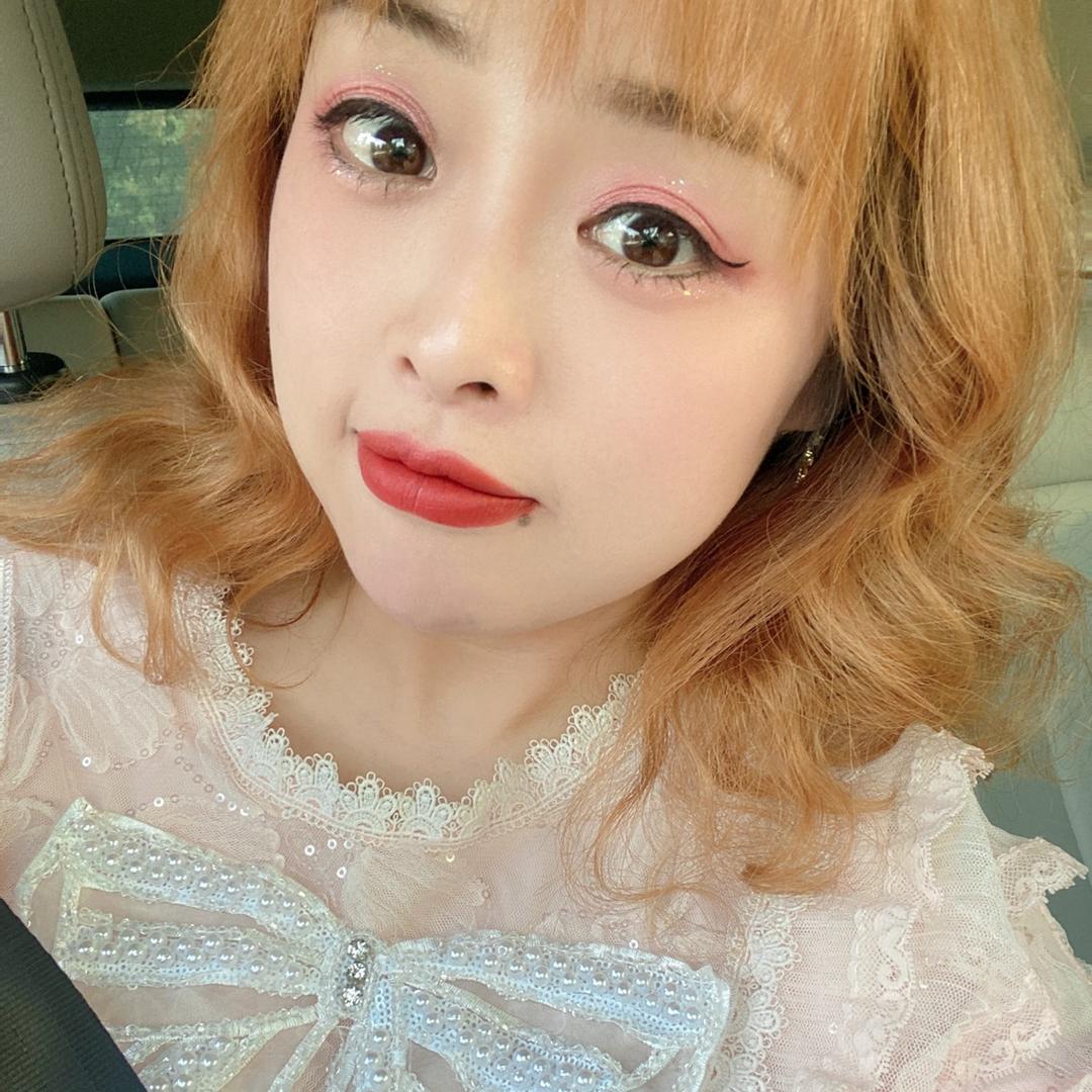 女王玲