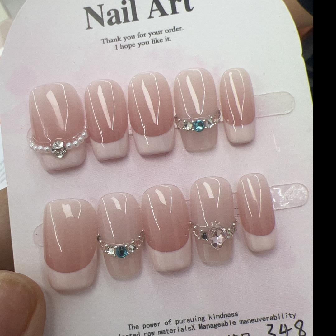 金喜手工穿戴甲批发