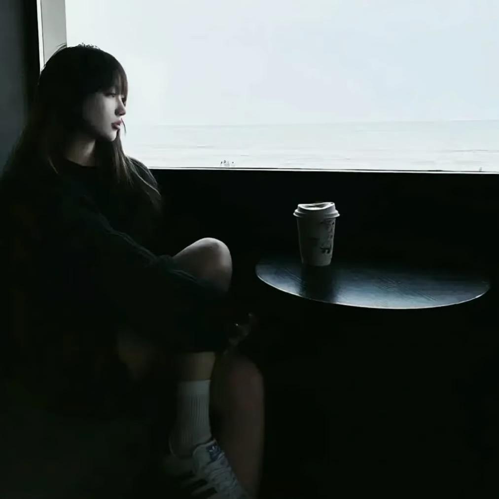 ㅤㅤㅤㅤㅤㅤYili