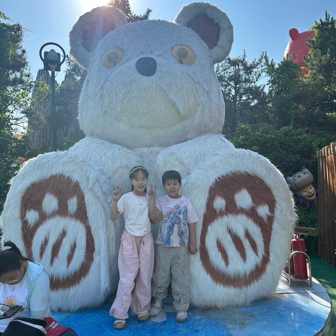 物是人非。