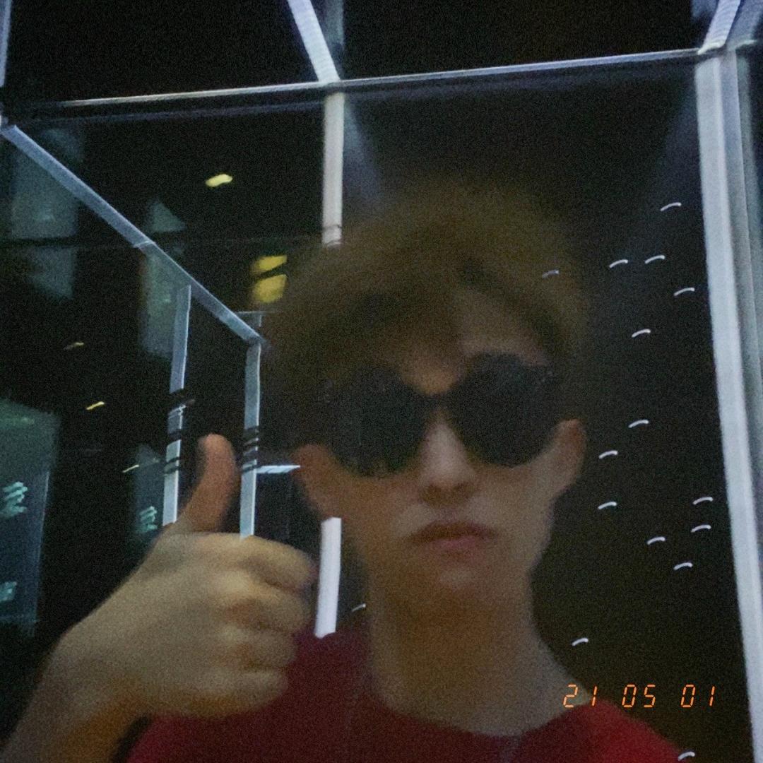 能不能让我把话讠