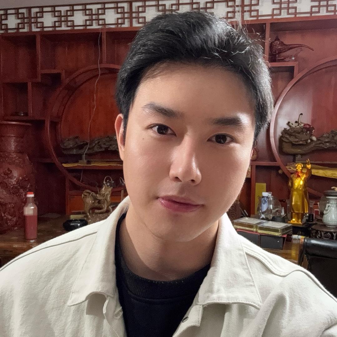 阳总让你强（鞭门）