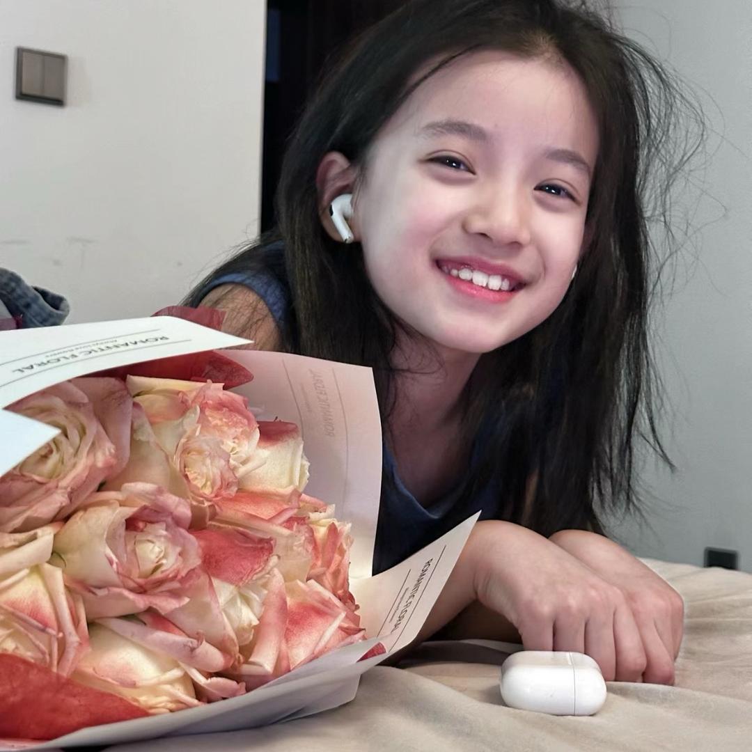 小妞（无畏契约）